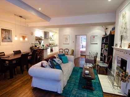 2 Bed Flat, Ladbroke Grove, W10