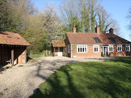 3 Bed Detached House, Tacolneston Hall, NR16
