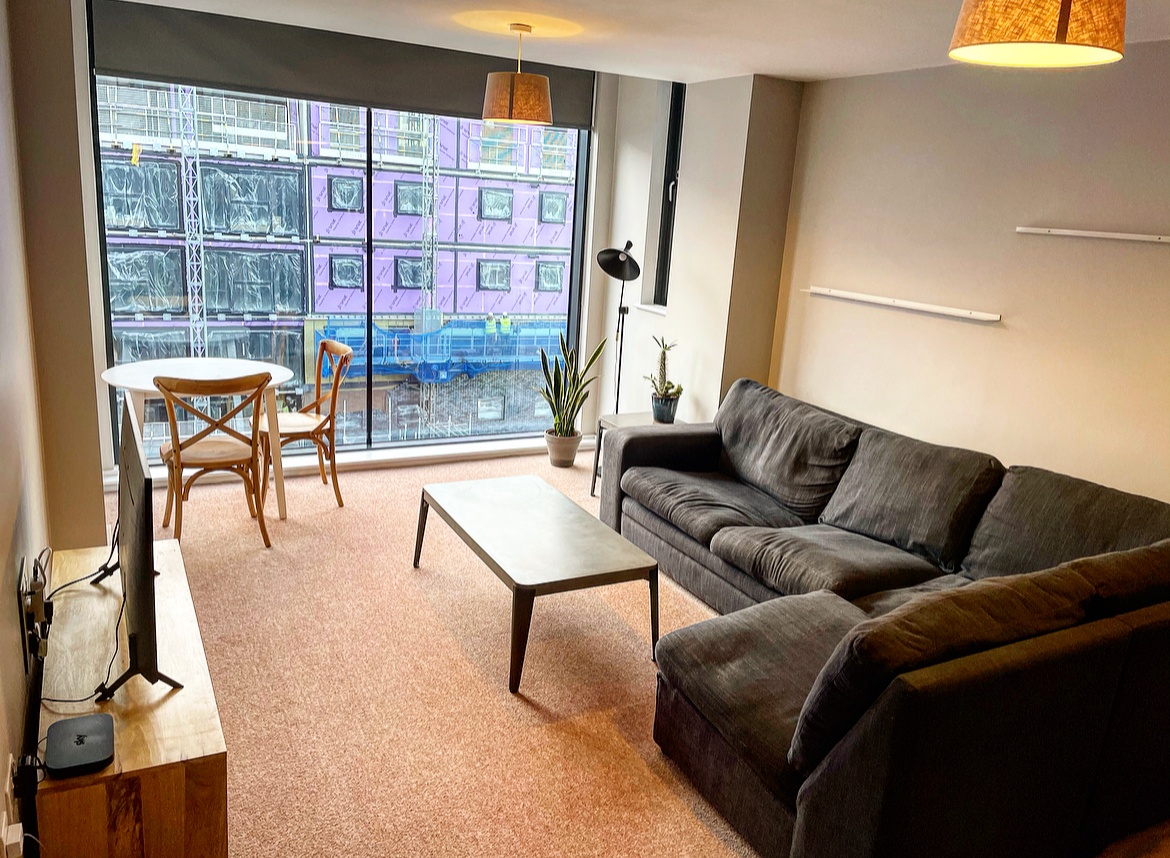 2 Bed Flat, Whitworth Building, M3 photo 2