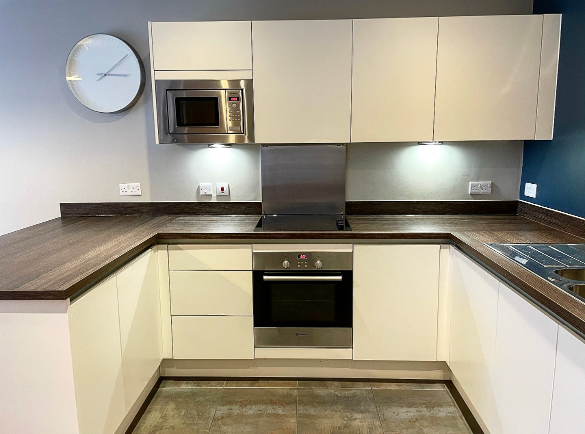 2 Bed Flat, Whitworth Building, M3 photo 4