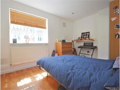 4 Bed Flat, Lear House, SW4