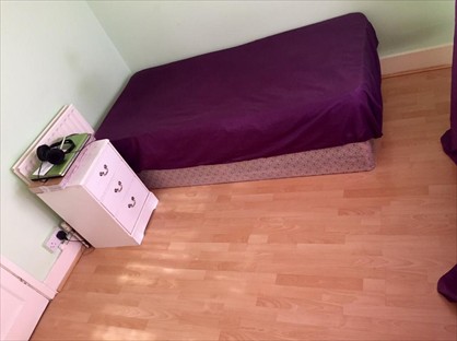 Room in a Shared Flat, Green Gate Street, E13