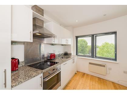 2 Bed Flat, Amisha Court, SE1