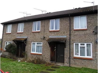 1 Bed Flat, Alma Road, GU35