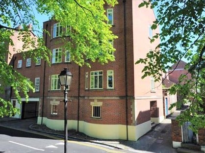 2 Bed Flat, Stanley Place Mews, CH1