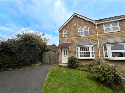 3 Bed Semi-Detached House, Clarence Mews, LS18