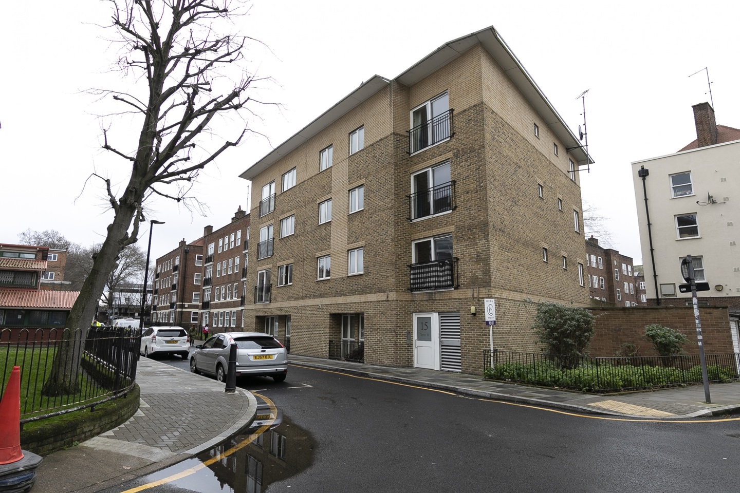 London 2 Bed Flat, Turin Street, E2 To Rent Now for £2,255.00 p/m