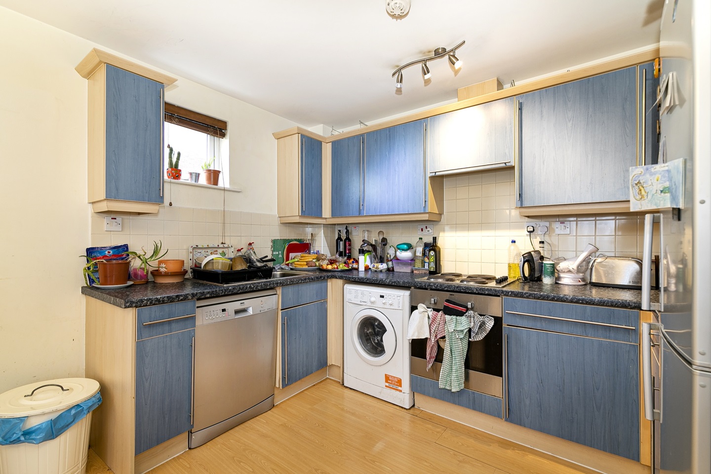 2 Bed Flat, Turin Street, E2 photo 4