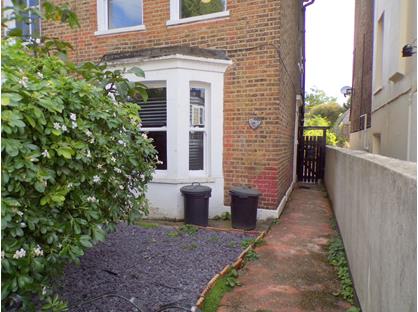 1 Bed Flat, Wandsworth Common, SW18