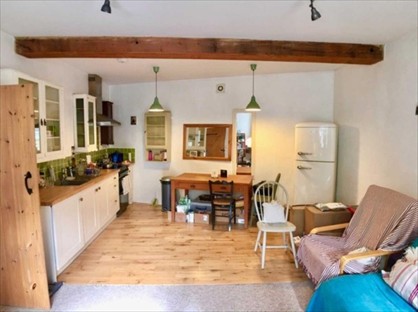 1 Bed Flat, Buckfasleigh, TQ11