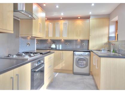 3 Bed Terraced House, Windermere Road, M24