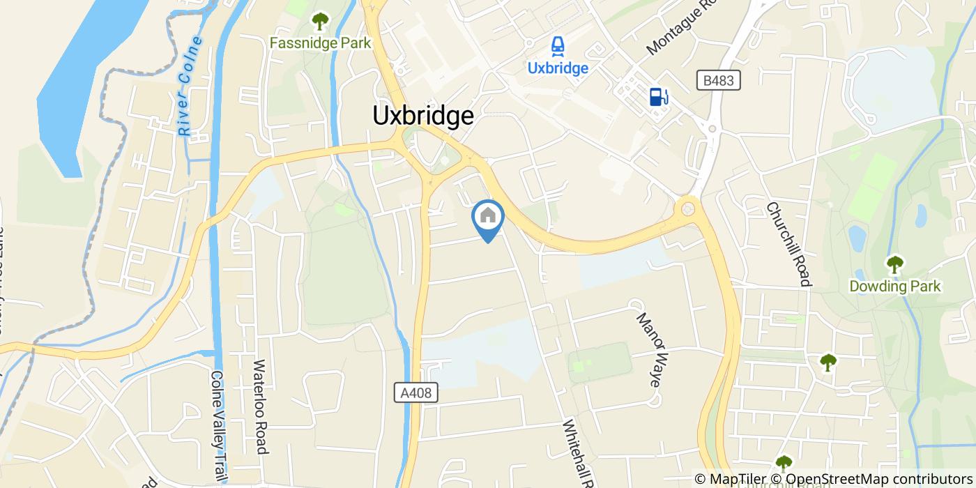 4 Bed Semi-Detached House, Hinton Road, UB8