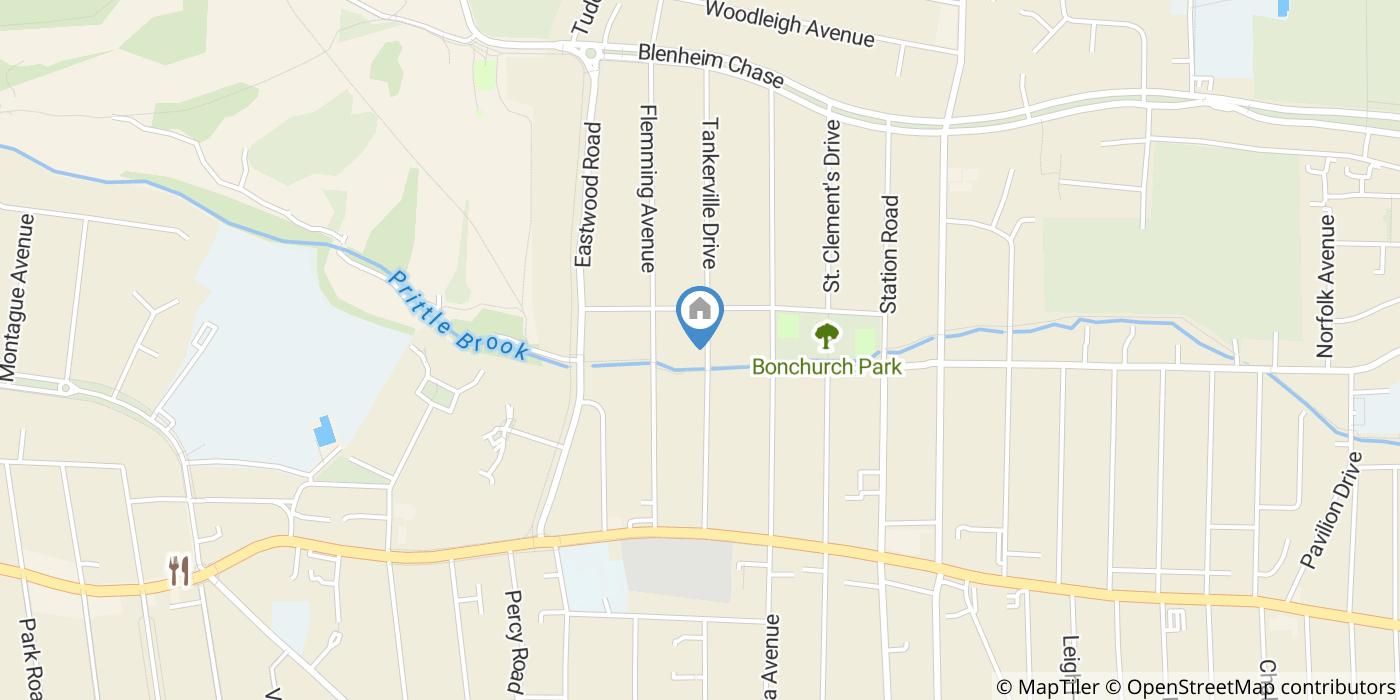 5 Bed Semi-Detached House, Tankerville Drive, SS9