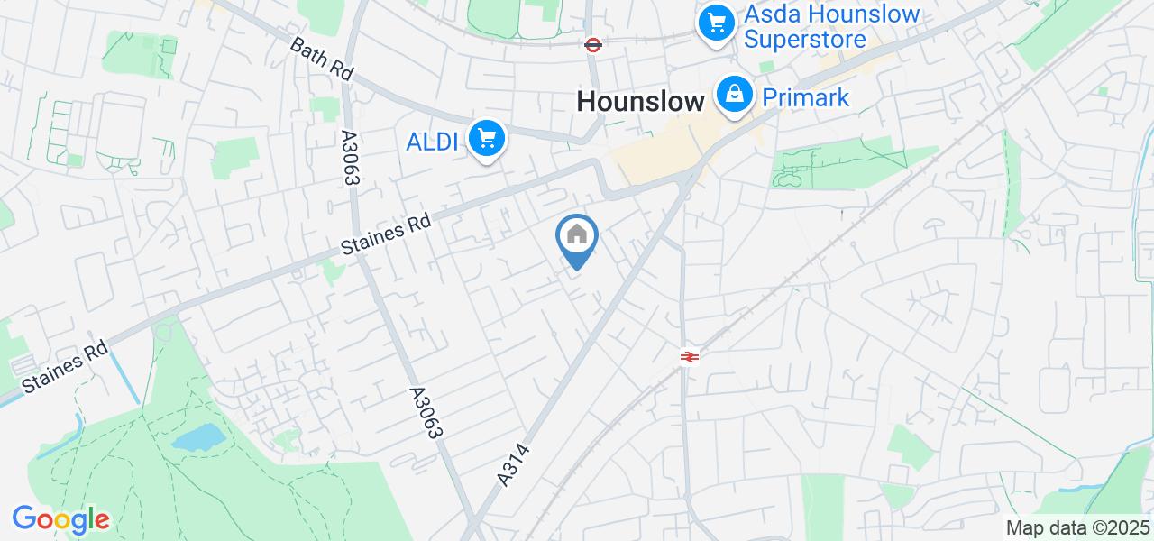 2 Bed Flat, Williams Drive, TW3