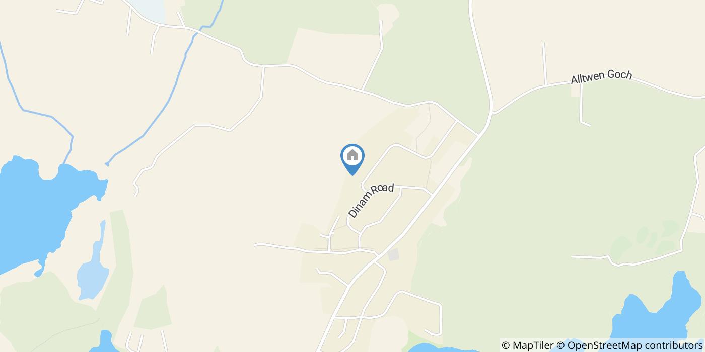 3 Bed Semi-Detached House, Doleithin, LL65