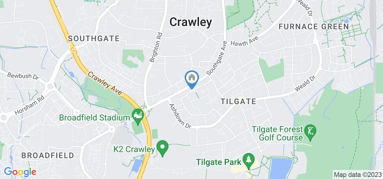 Studio Flat, Dickens Road, RH10