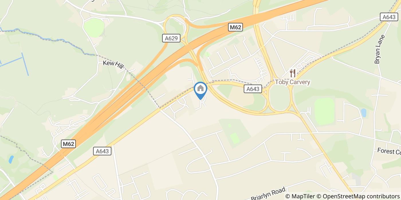 5 Bed Semi-Detached House, Warren House Lane, HD3