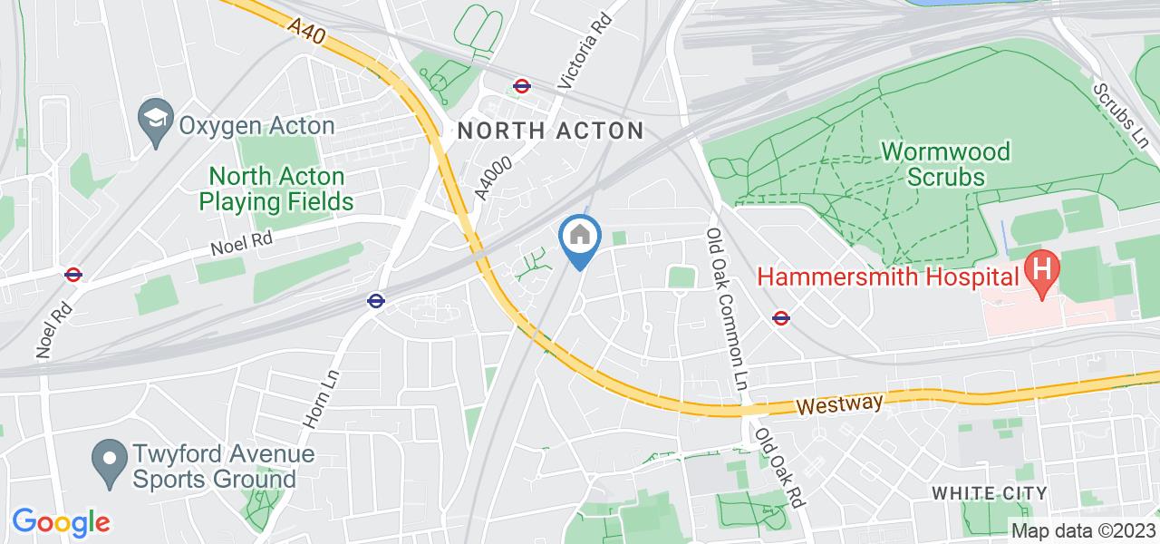 3 Bed Flat, Long Drive, W3