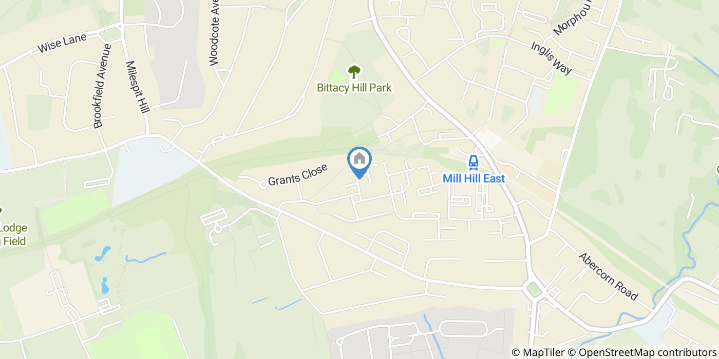 4 Bed Semi-Detached House, Tiverton Way, NW7
