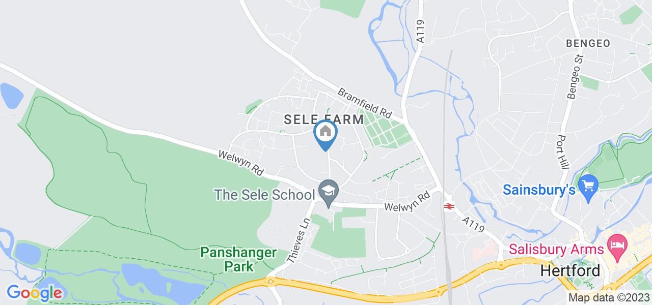 3 Bed Semi-Detached House, Windsor Drive, SG14