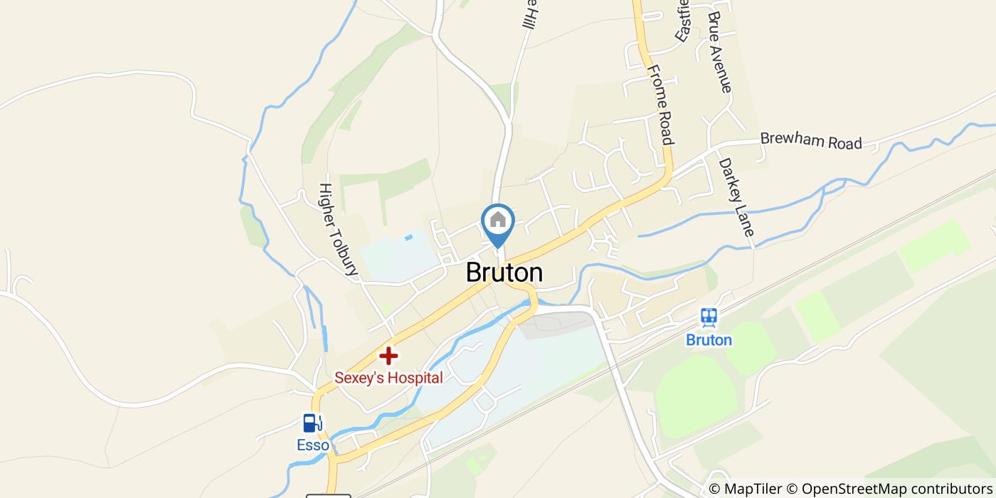 2 Bed Terraced House, Blue Ball Close, BA10