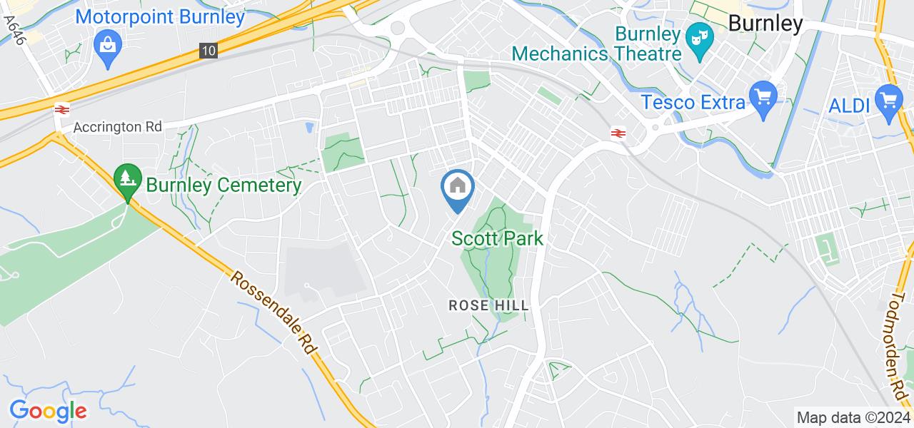 4 Bed Terraced House, Coal Clough Lane, BB11