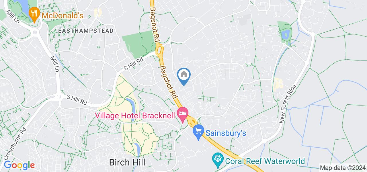 Room in a Shared House, Frensham, RG12