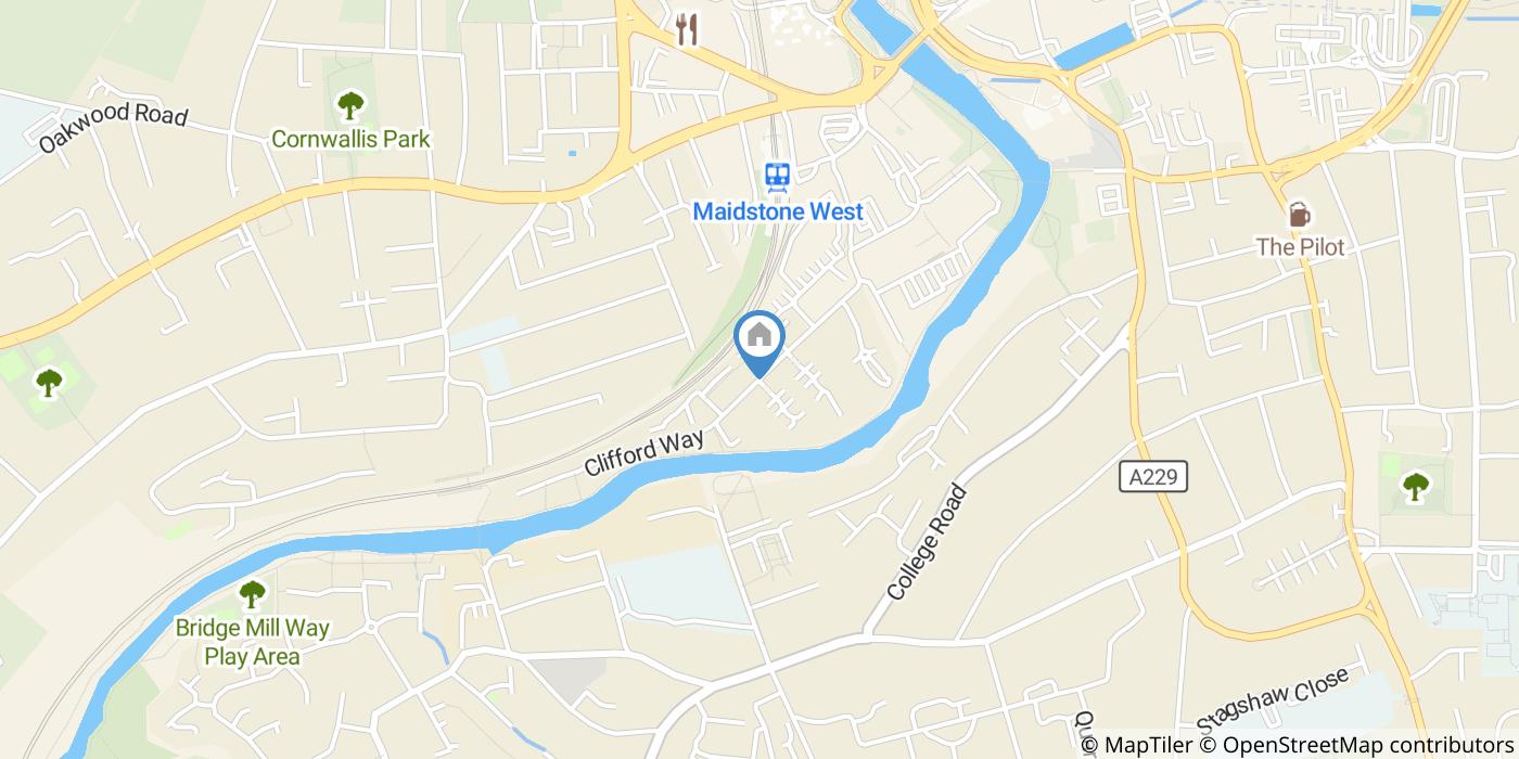 2 Bed Flat, Kent, ME16