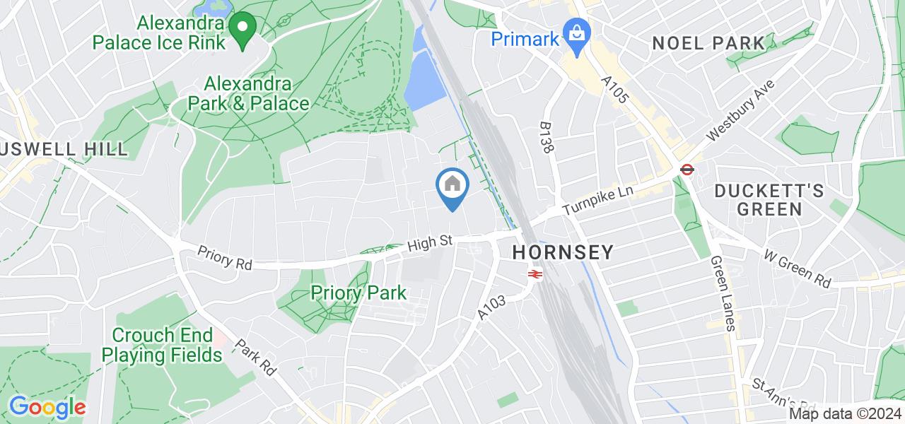 2 Bed Flat, Smithfield  Square High Street, N8