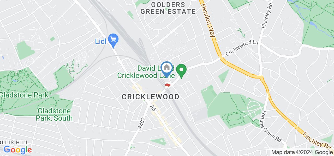 2 Bed Flat, Dairyman Close, NW2