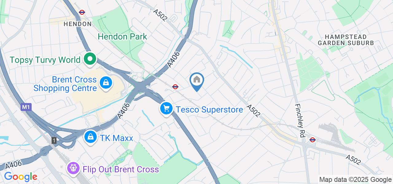 Studio Flat, London, NW11