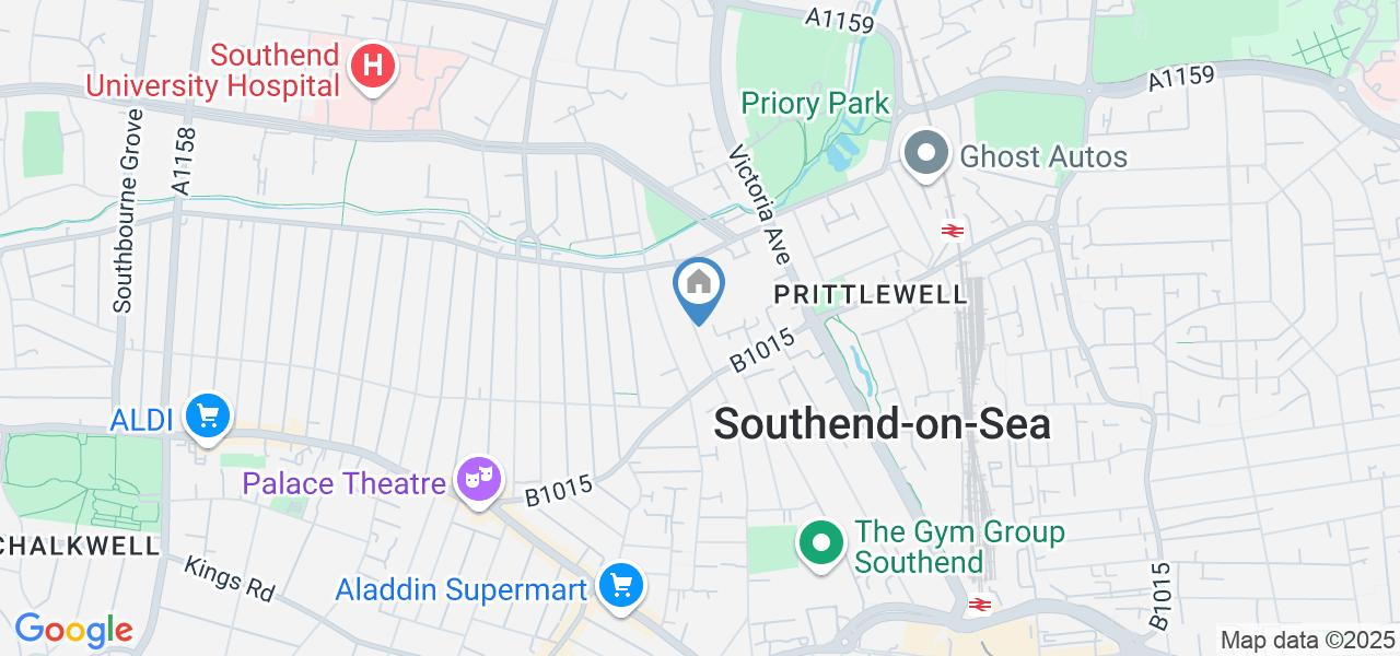 3 Bed Terraced House, Shakespeare Drive, SS0