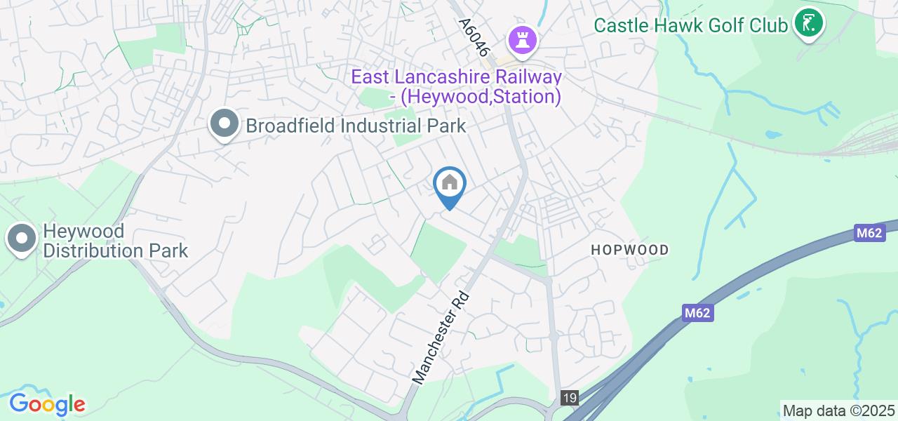 4 Bed Semi-Detached House, Links Road, OL10