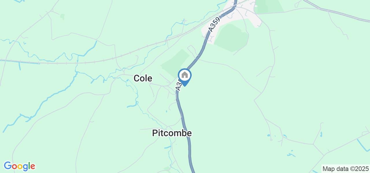 4 Bed Terraced House, Old Vicarage Gardens, BA10