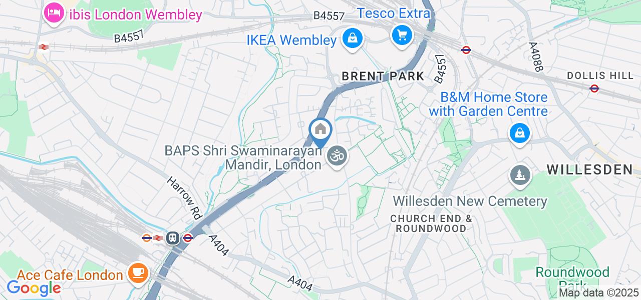 3 Bed Terraced House, Normans Mead, NW10