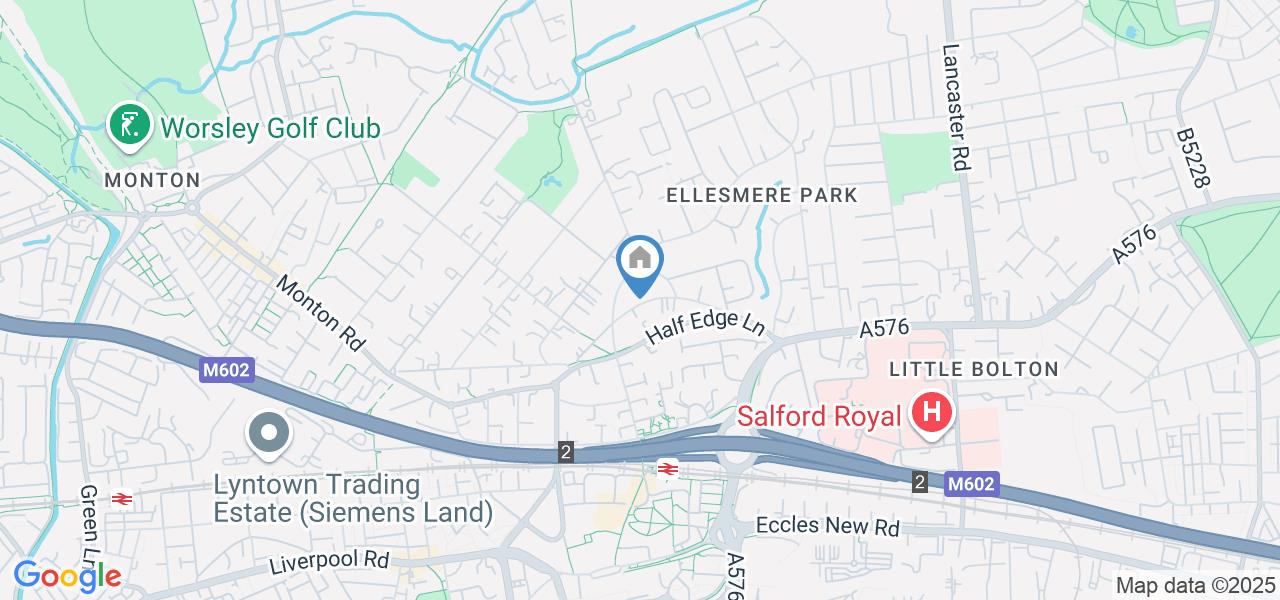 Studio Flat, Victoria Crescent, M30