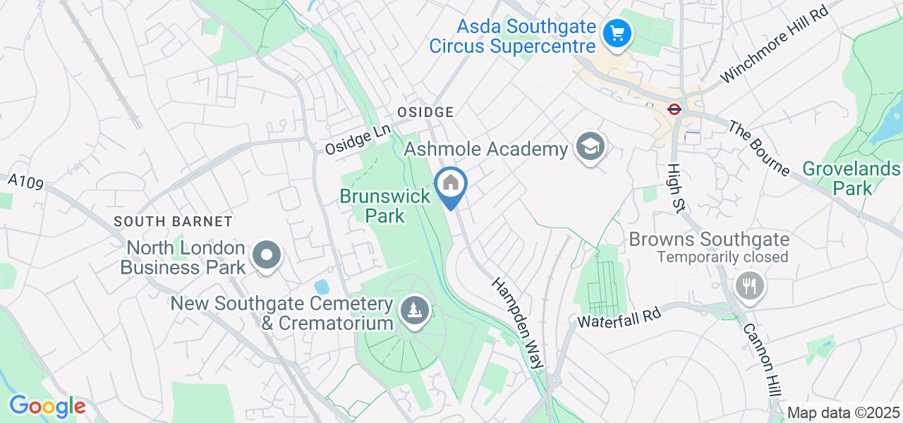 4 Bed Terraced House, Hampden Way, N14