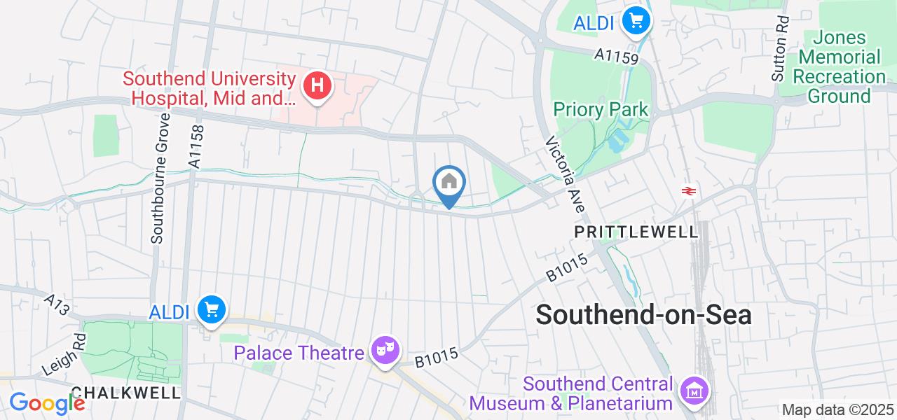 2 Bed Flat, Fairfax Drive, SS0