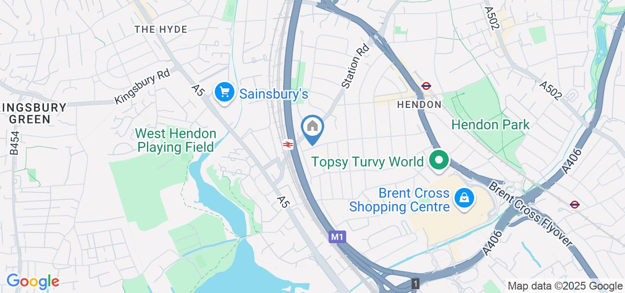 4 Bed Terraced House, Montagu Road, NW4
