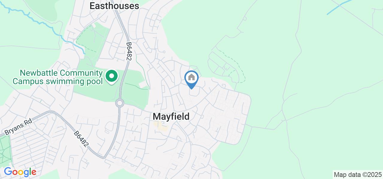 4 Bed Semi-Detached House, Laburnum Place, EH22