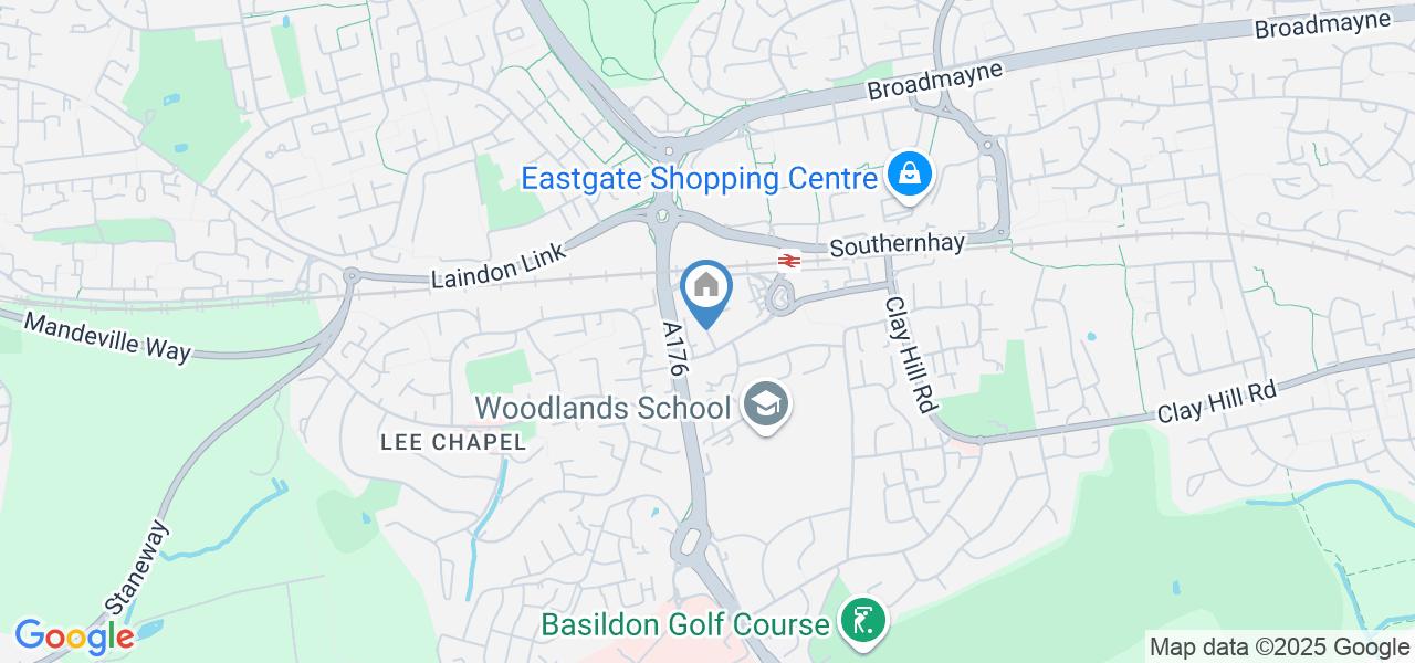 2 Bed Flat, Wootton Place, SS16
