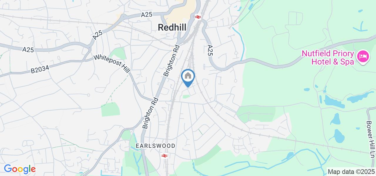 2 Bed Flat, Birchwood Place, RH1