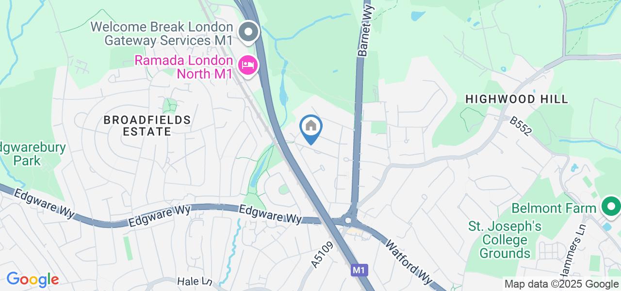 Room in a Shared Flat, Westmere Drive, NW7