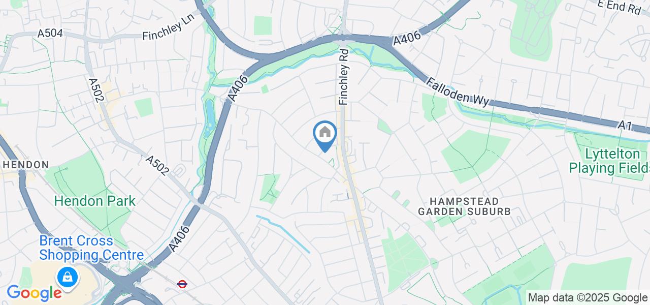 2 Bed Flat, Hayes Crescent, NW11