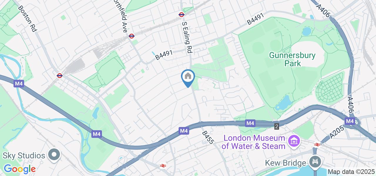 4 Bed Flat, Darwin Road, W5
