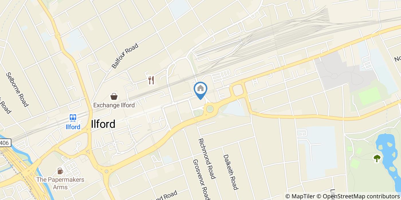 3 Bed Flat, Raphael House, IG1