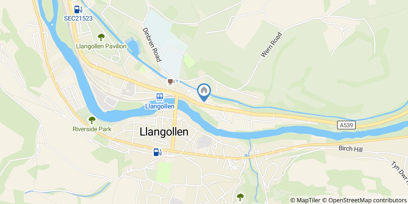 3 Bed Terraced House, Trevor Square, LL20