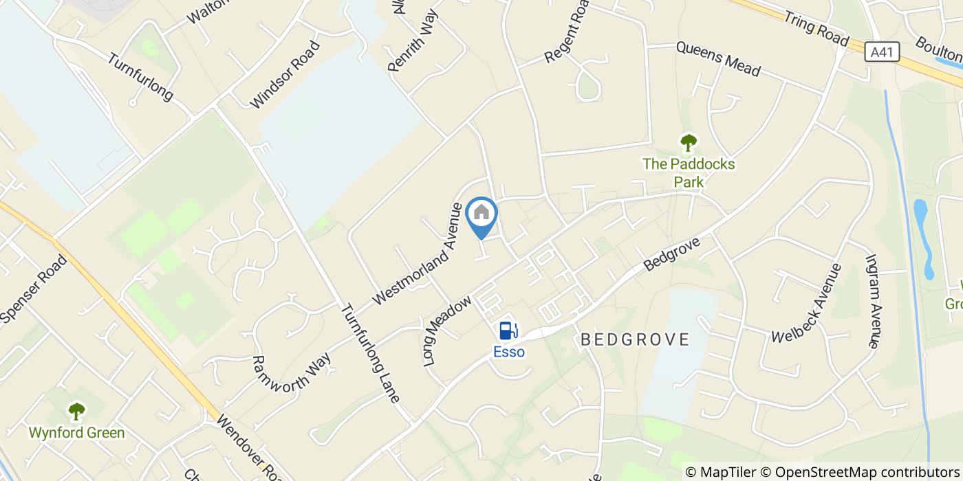 3 Bed Terraced House, Woodstock Close, HP21