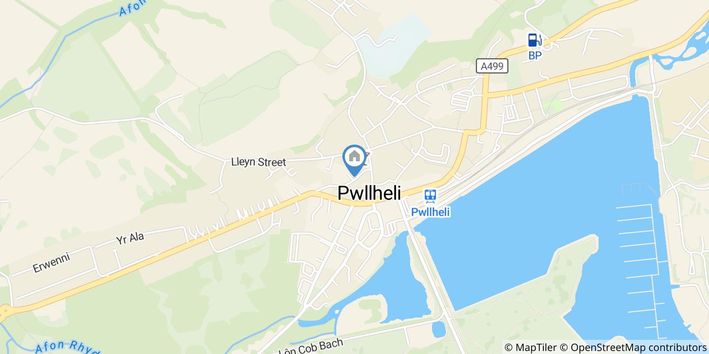 1 Bed Flat, Hen Warws, LL53