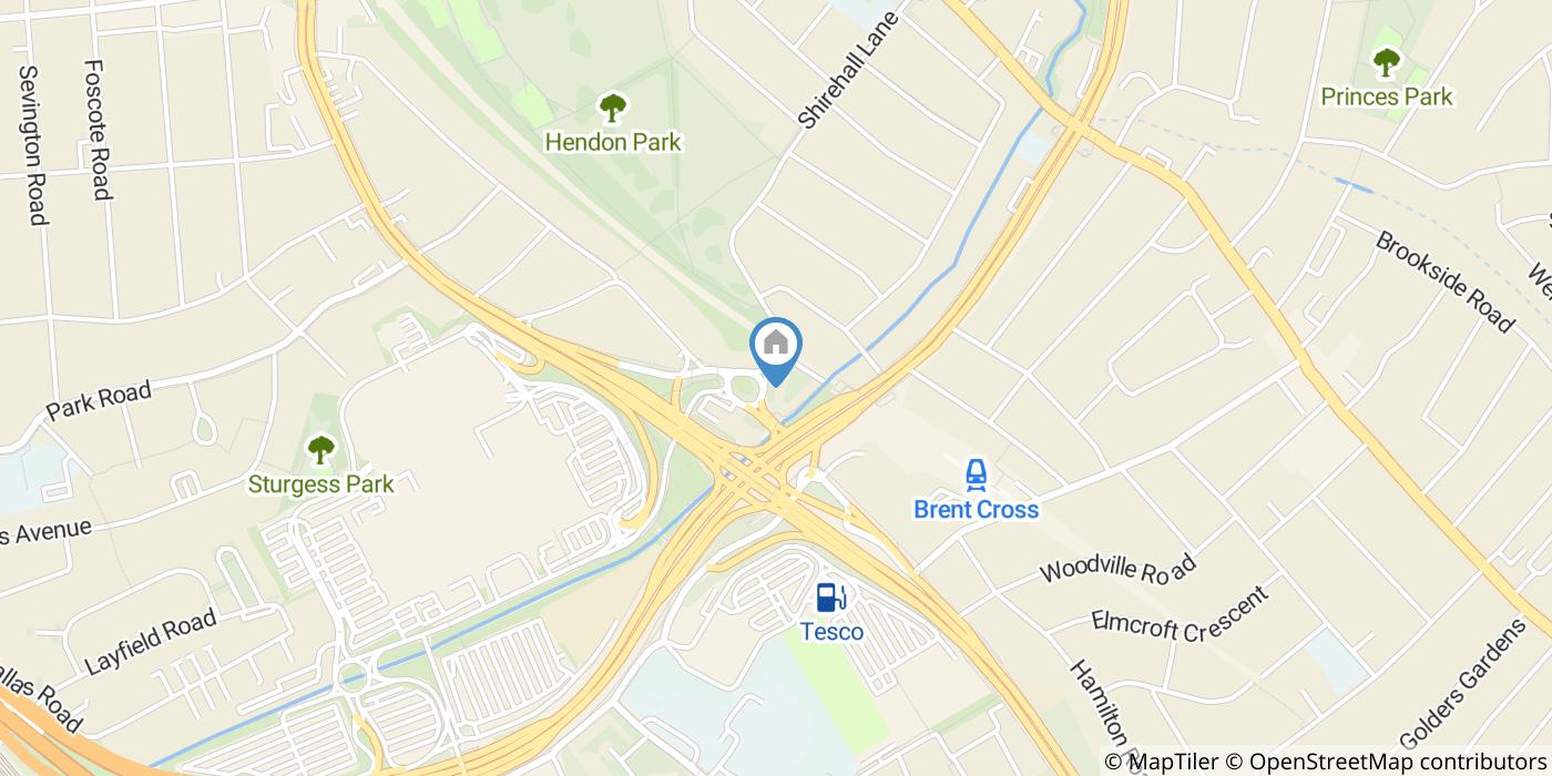 2 Bed Flat, Clive Lodge, NW4